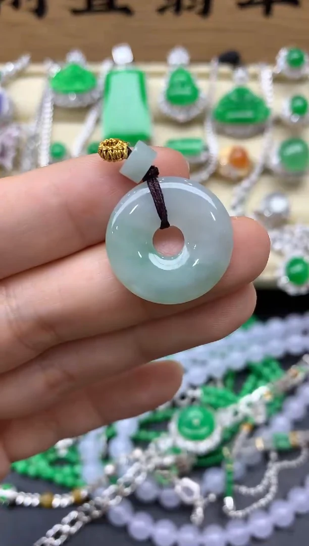 翡翠未镶嵌颈饰236-中国好珍宝