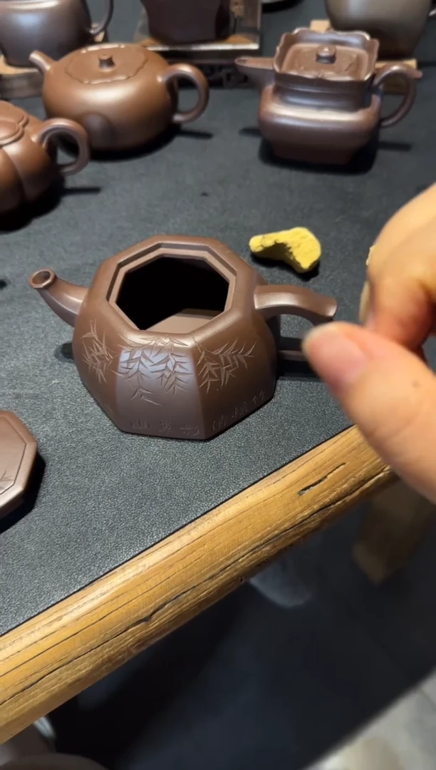 茶壶紫砂?*子八方井栏 刻绘