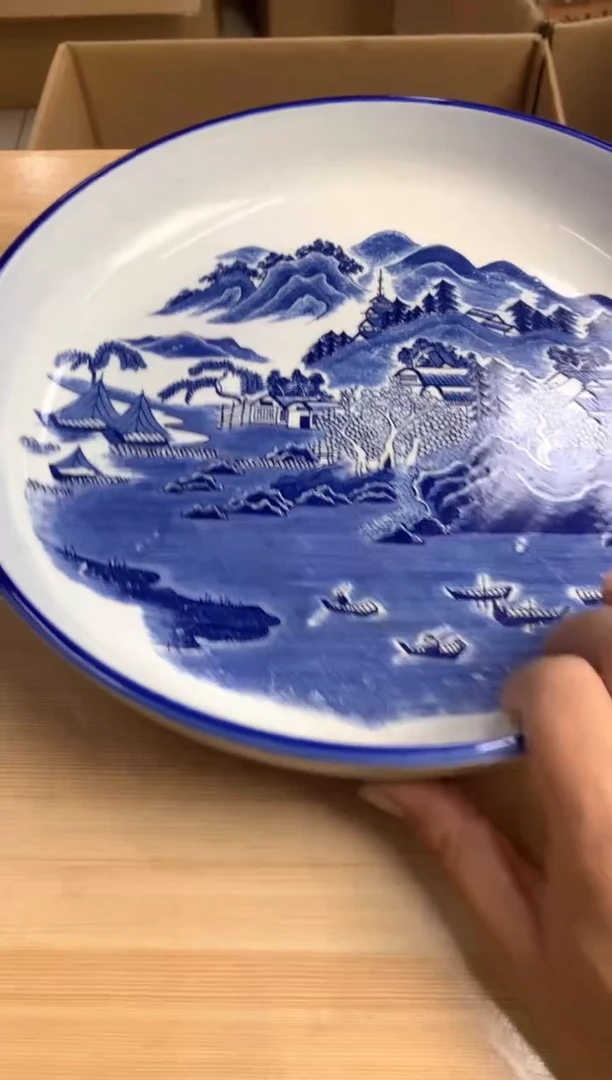 泰*人默认微瑕，no退no换，介意勿拍