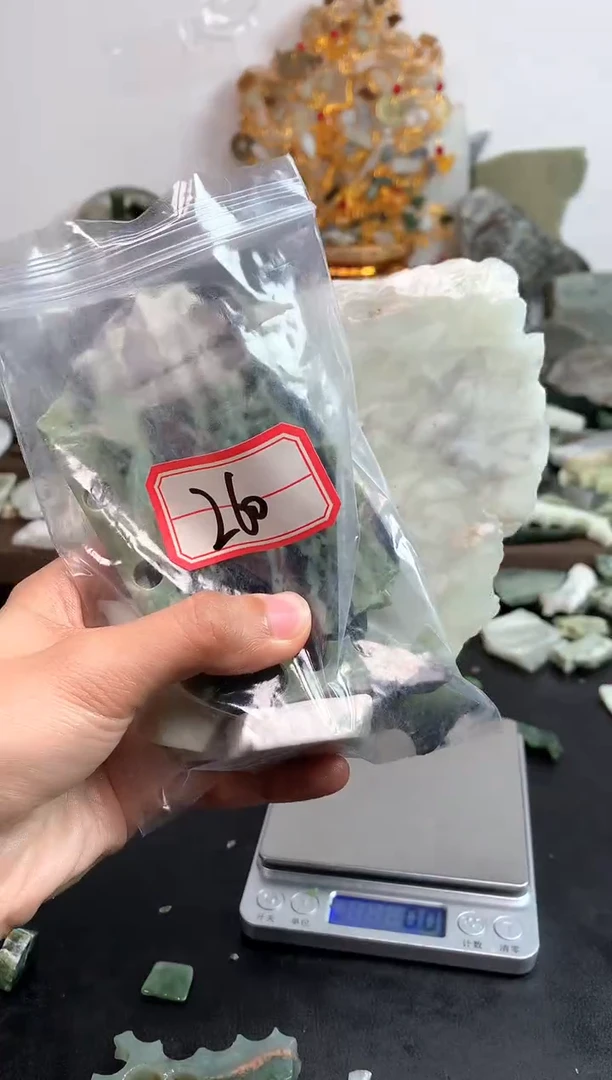 未镶嵌和田玉摆件260