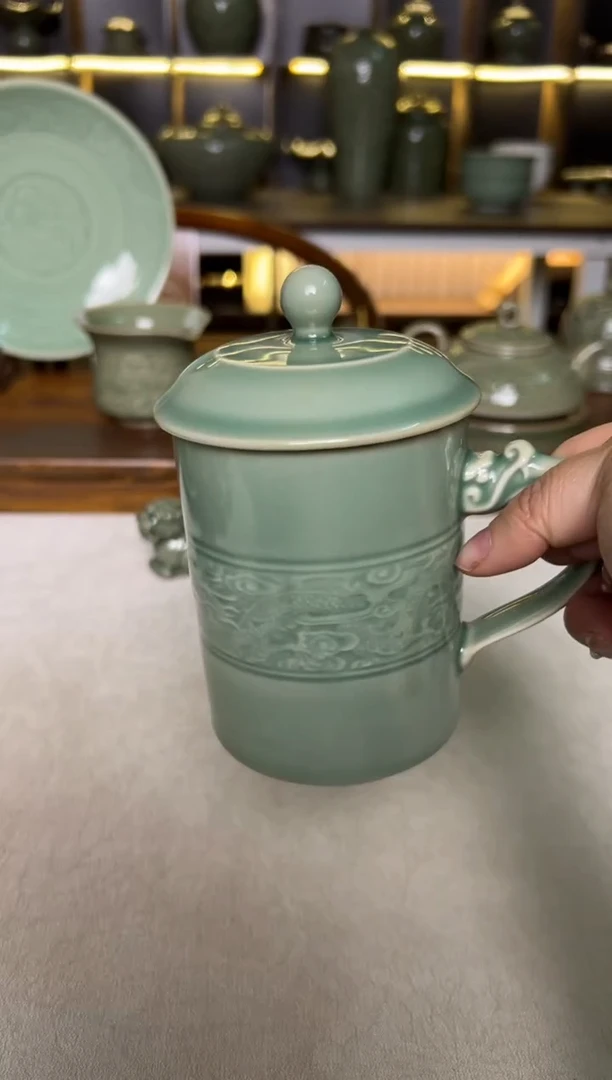 陶瓷耀州窑青釉双龙纹办公杯一只正品