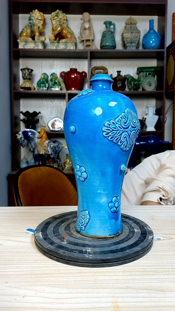 经典精美复古风格瓷器