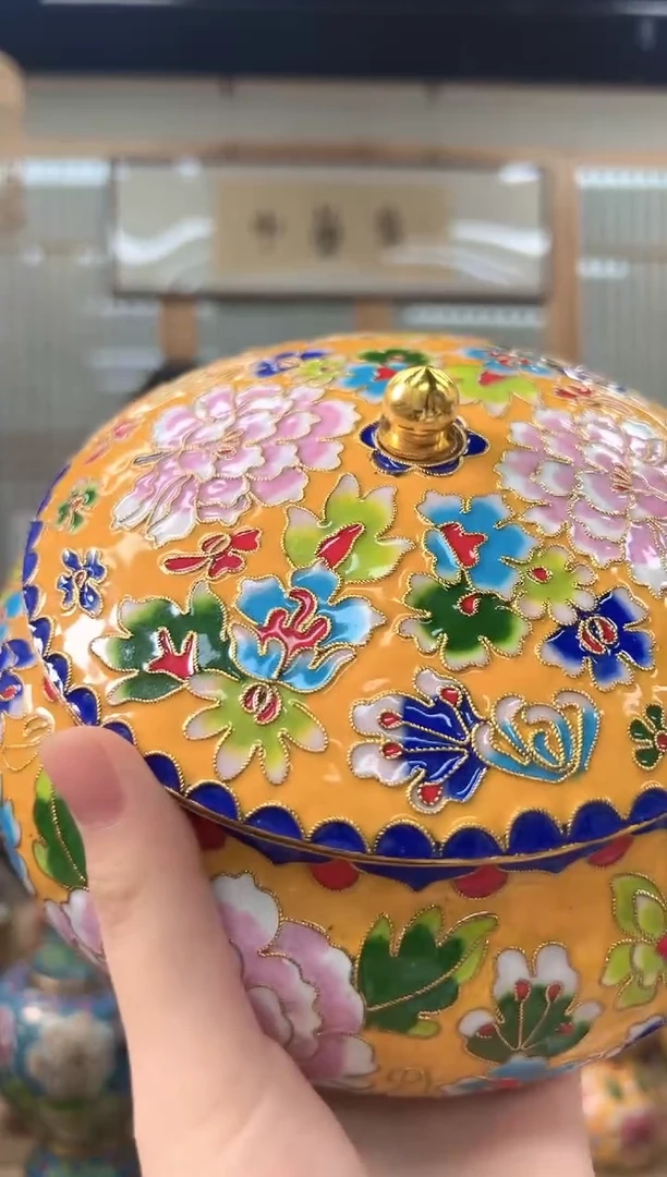 XZG001景泰蓝花丝喜子罐7寸黄色