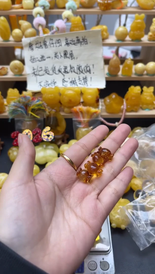 琥珀未镶嵌珠宝奇石122琥珀蜜蜡微瑕多样性随机发其一