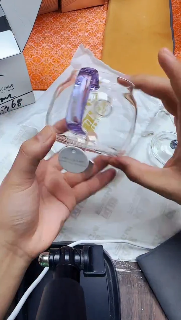 风谜·璀璨德悦壶紫罗兰