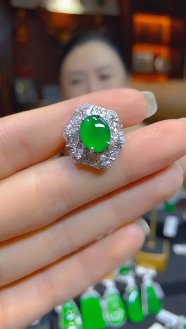 翡翠戒指银S925镶嵌天然A货翡翠蛋面戒指/136365