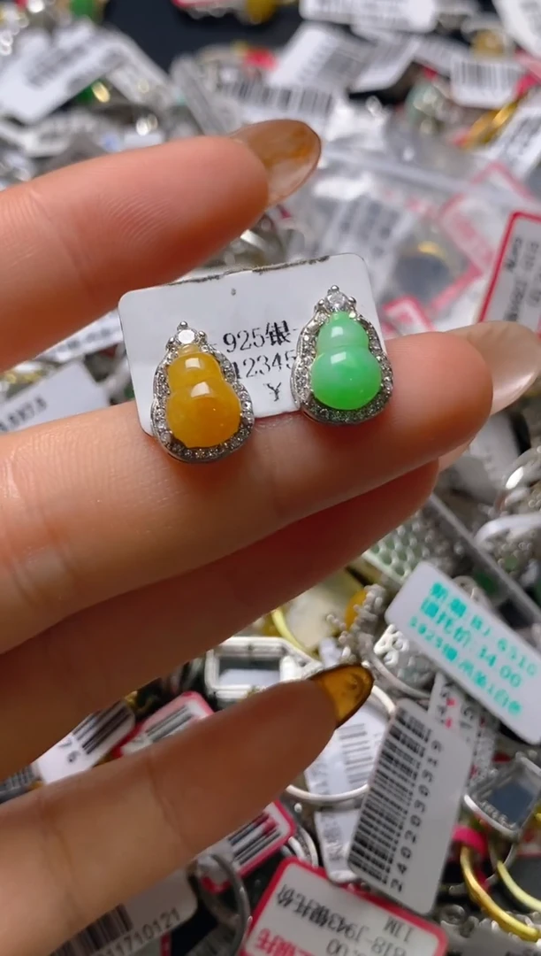 银S925镶嵌戒指翡翠百内无证书