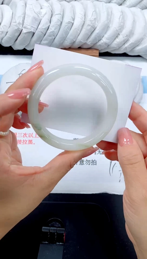 未镶嵌手镯石英质玉48-58