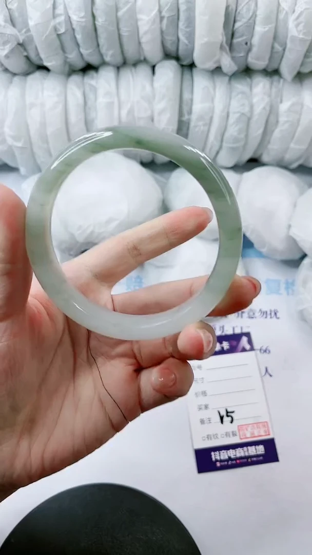 【闪购商品】石英质玉手镯未镶嵌多样性发货V5-64