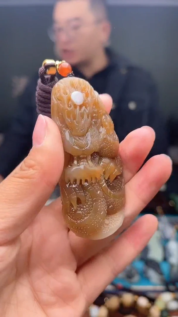 未镶嵌和田玉挂件1