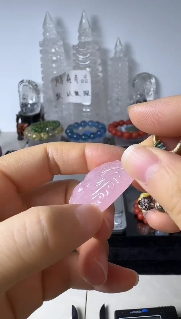颈饰未镶嵌水晶矿坑瑕疵处理介意勿拍
