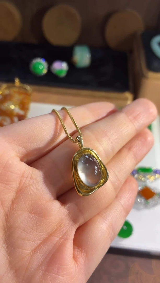 吊坠(不含链)18K金镶嵌翡翠吊坠