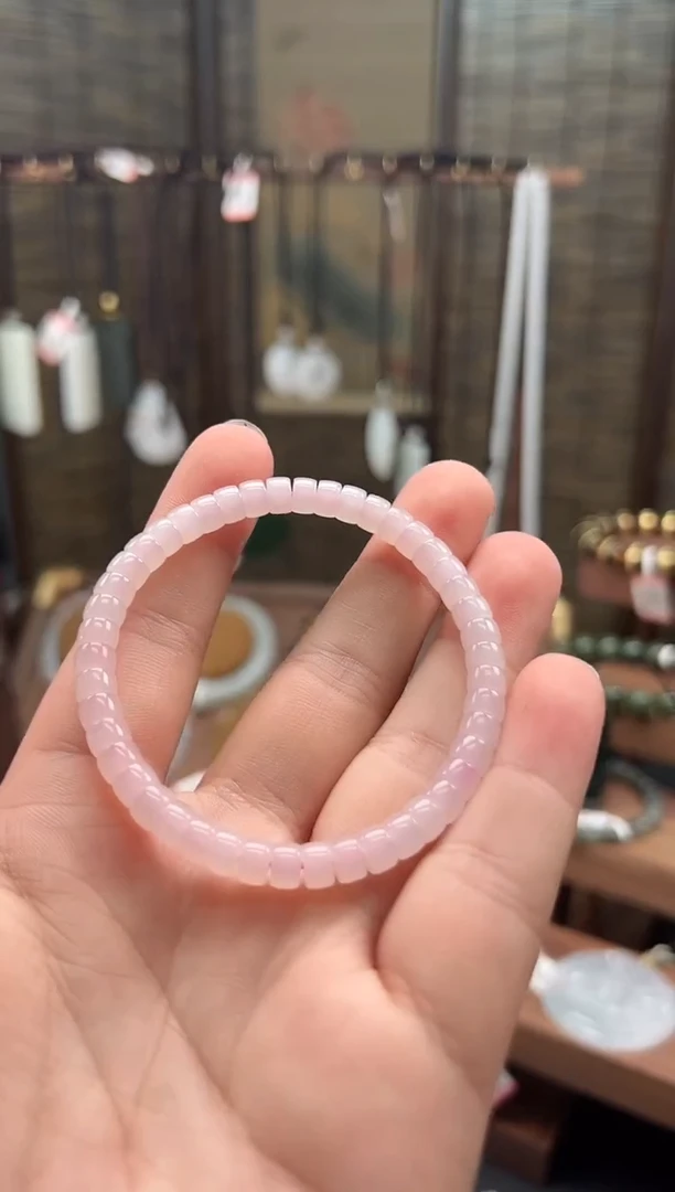 未镶嵌手串和田玉藕粉串