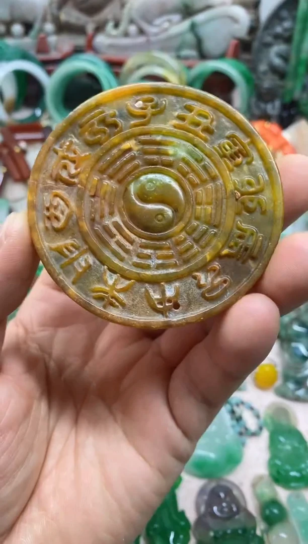 【闪购商品】8直播间的实时画面