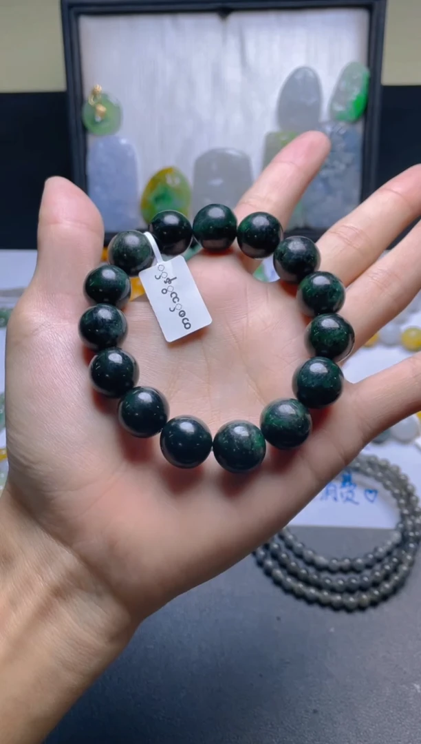 未镶嵌定制翡翠珠串