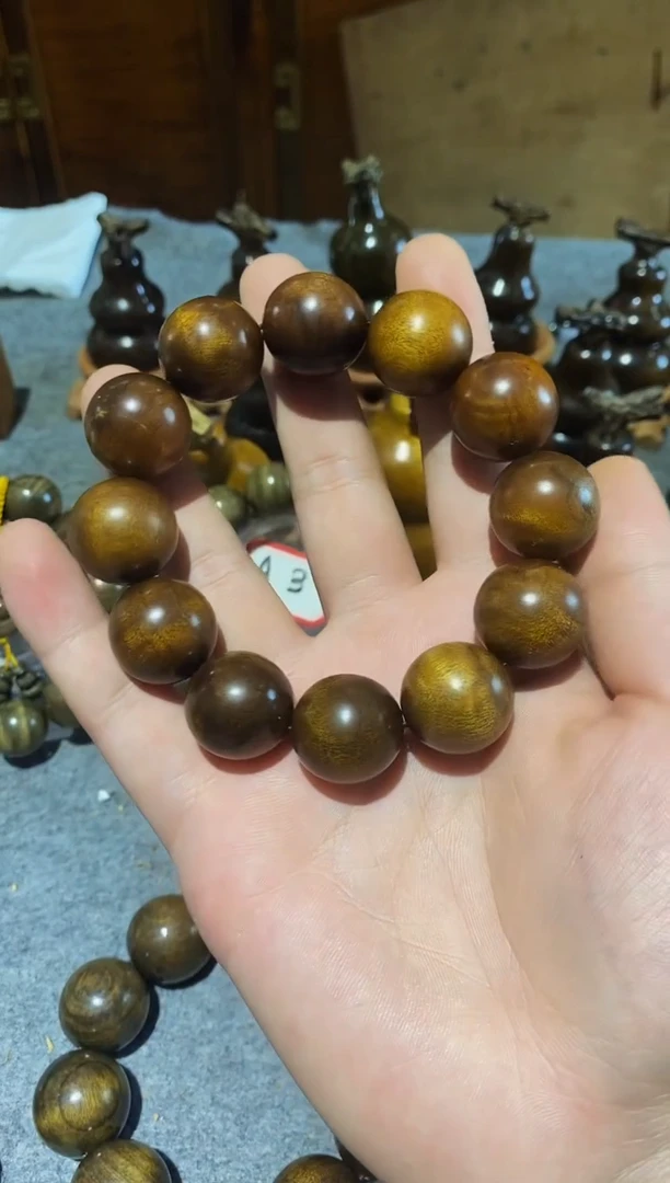 楠木（金丝楠）手串/手链【楠帝】小叶桢楠枯木老黄料