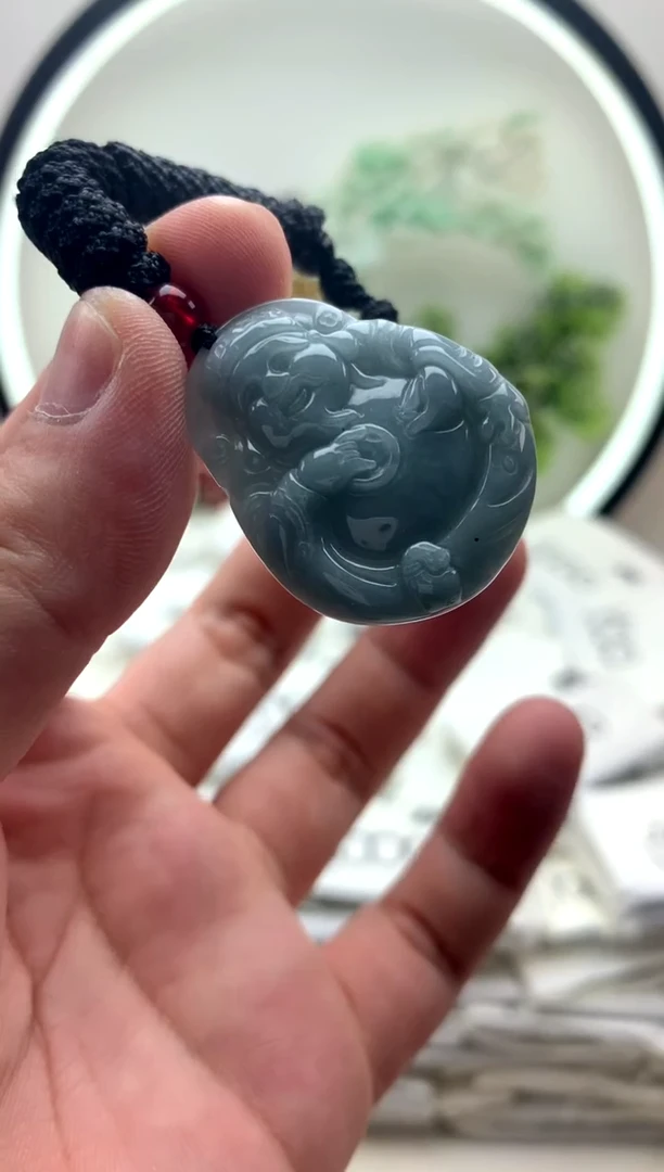 颈饰未镶嵌翡翠小财神