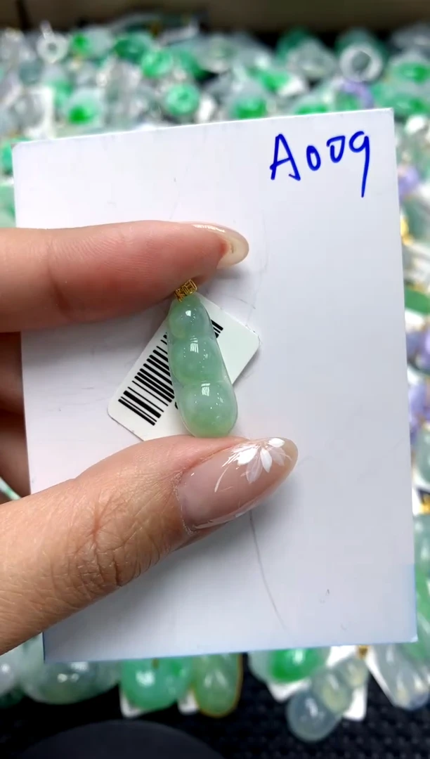 【闪购商品】翡翠颈饰18K金镶嵌111111111111111111
