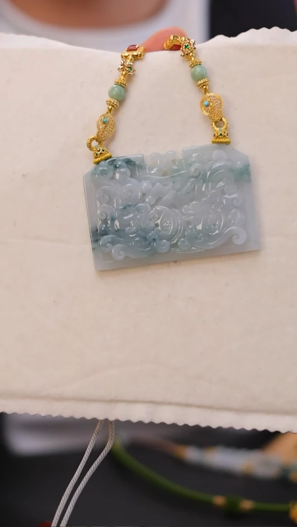 【闪购商品】翡翠颈饰未镶嵌24小时内发货质保A货