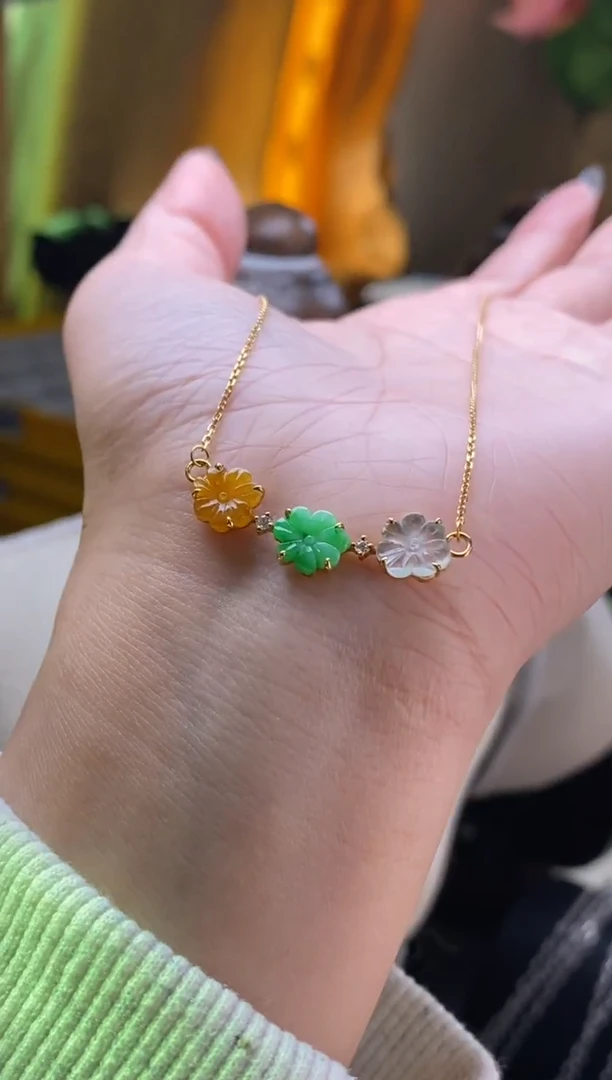 颈饰18K金镶嵌翡翠10042