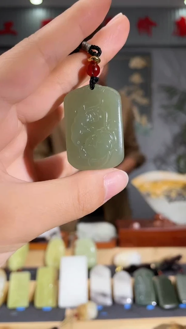 【闪购商品】和田玉颈饰未镶嵌拍一发一 多样性发货