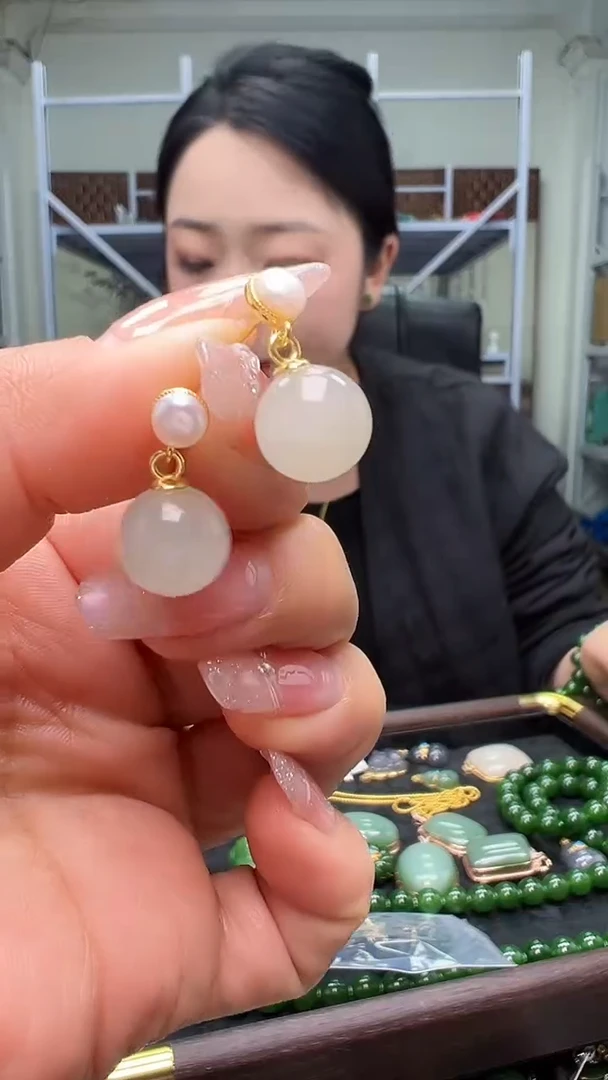 颈饰银S925镶嵌和田玉（多样性发货.发其一)12.16.03