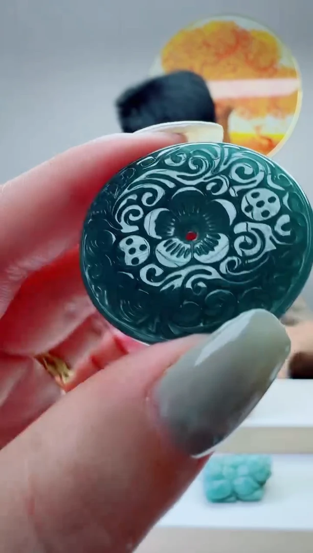 翡翠未镶嵌颈饰多样性随机发其一