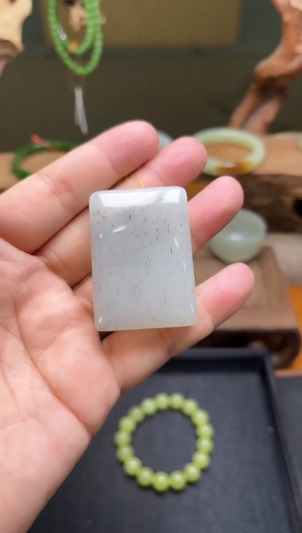 吊坠(不含链)未镶嵌和田玉新疆黑山 无事牌 9014333
