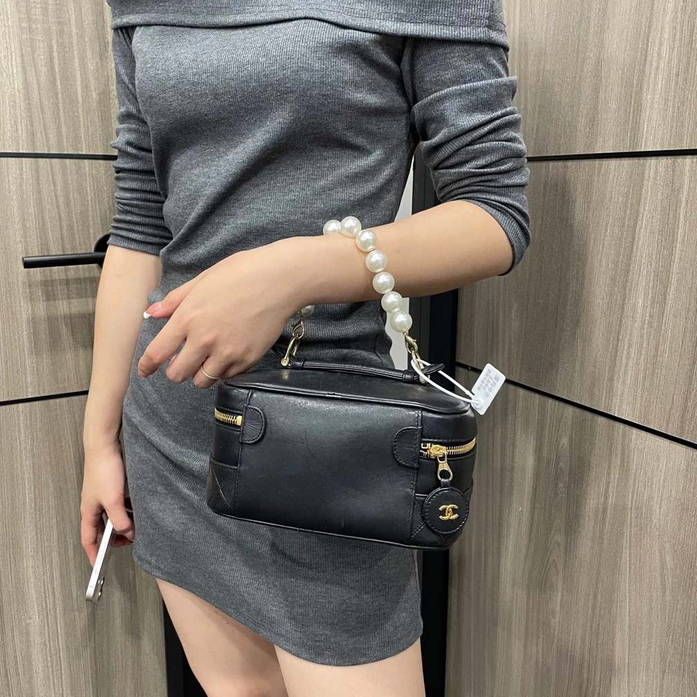 95新 Chanel/香奈儿 黑色菱格纹化妆包/20