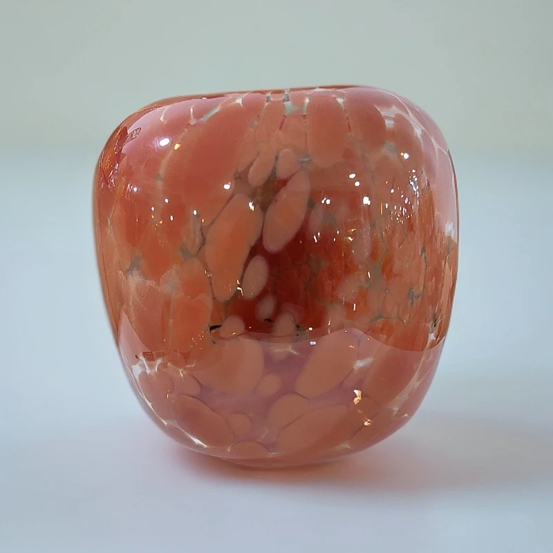 M77粉红色微瑕花瓶KP