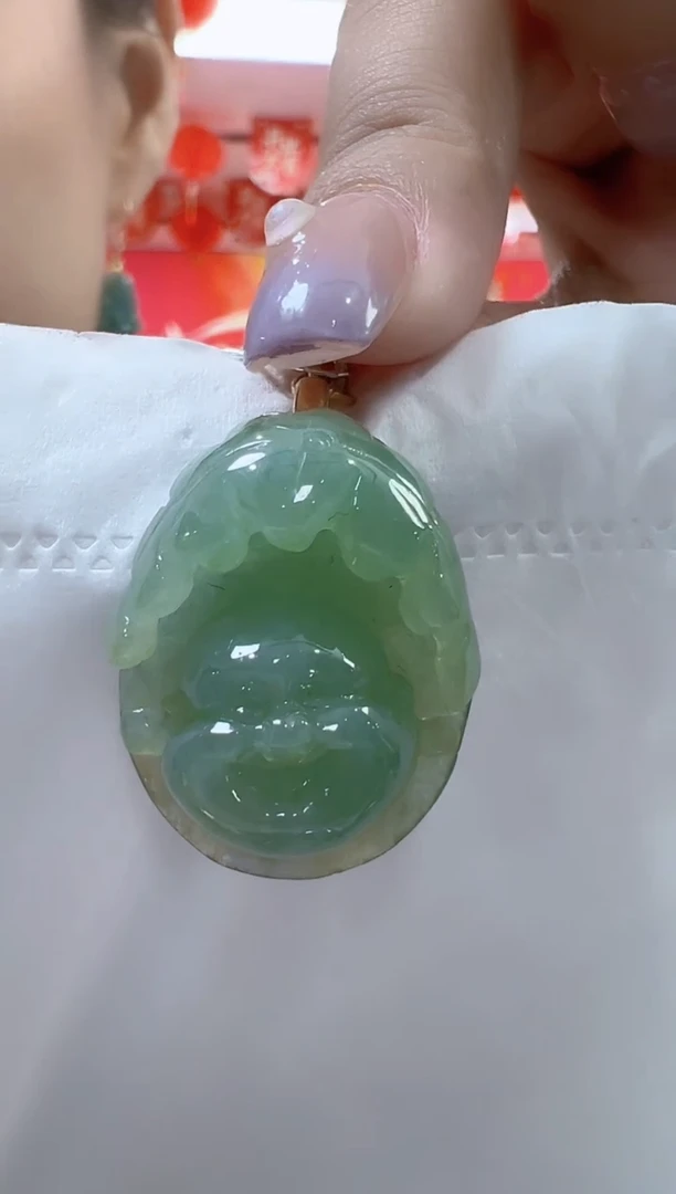 翡翠未镶嵌颈饰孤品佛公