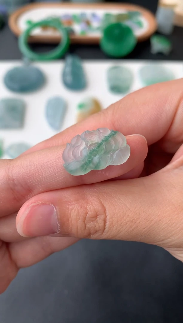 定制翡翠未镶嵌翡翠