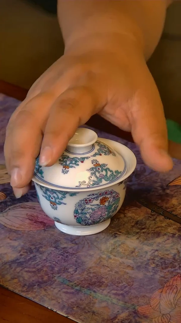 杯手工手绘杯杯很美丽