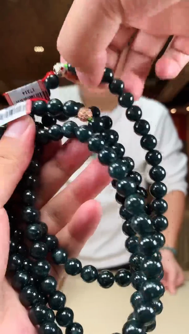 【闪购商品】定制翡翠未镶嵌多样性发货（只发一件) *d35