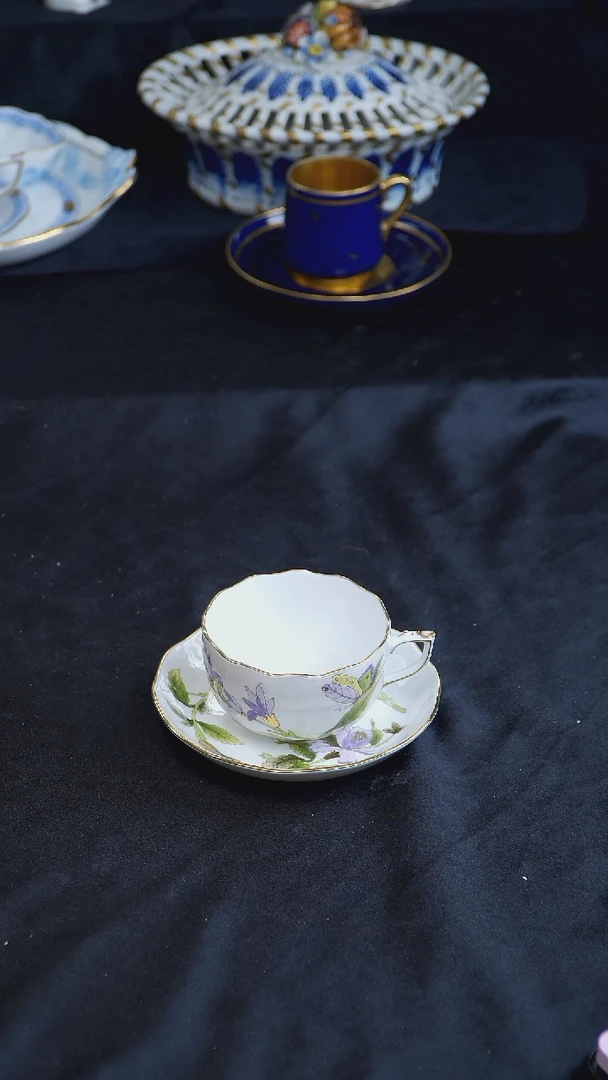 骨瓷婷婷中古器物如图所示127