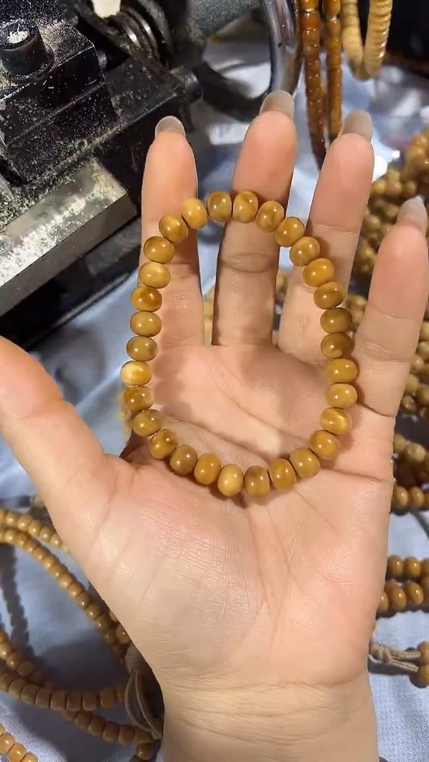 吊坠龙脊菩提李*卡8.6胖苹果单圈腰花