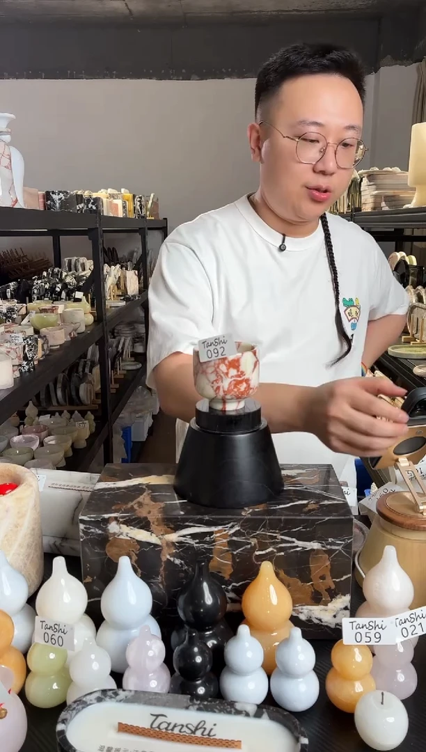石材092宝红一口杯