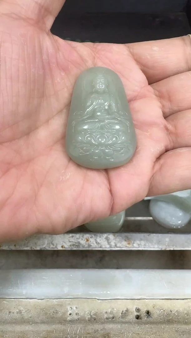 颈饰未镶嵌和田玉4