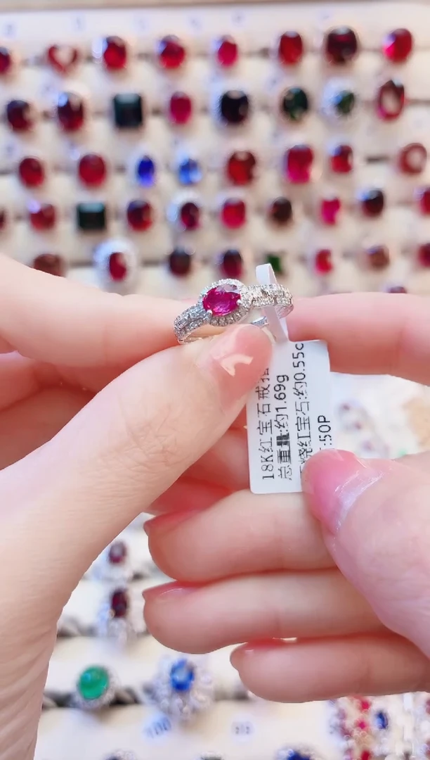 18K金镶嵌戒指红宝石1