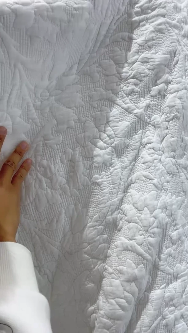 棉230*250纯棉床盖14号大破损瑕疵