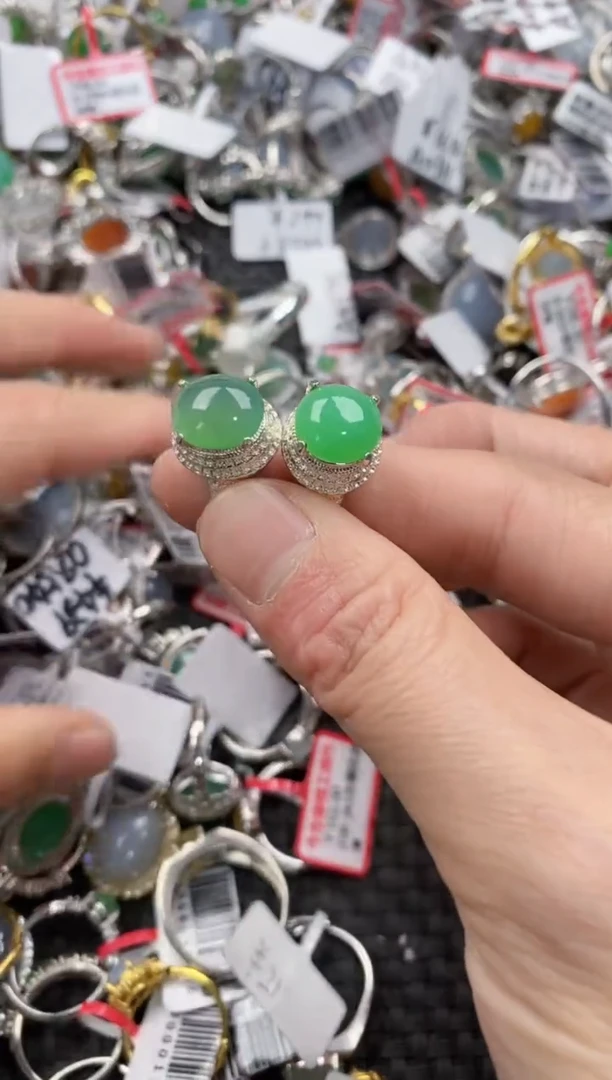 未镶嵌戒指翡翠333   2