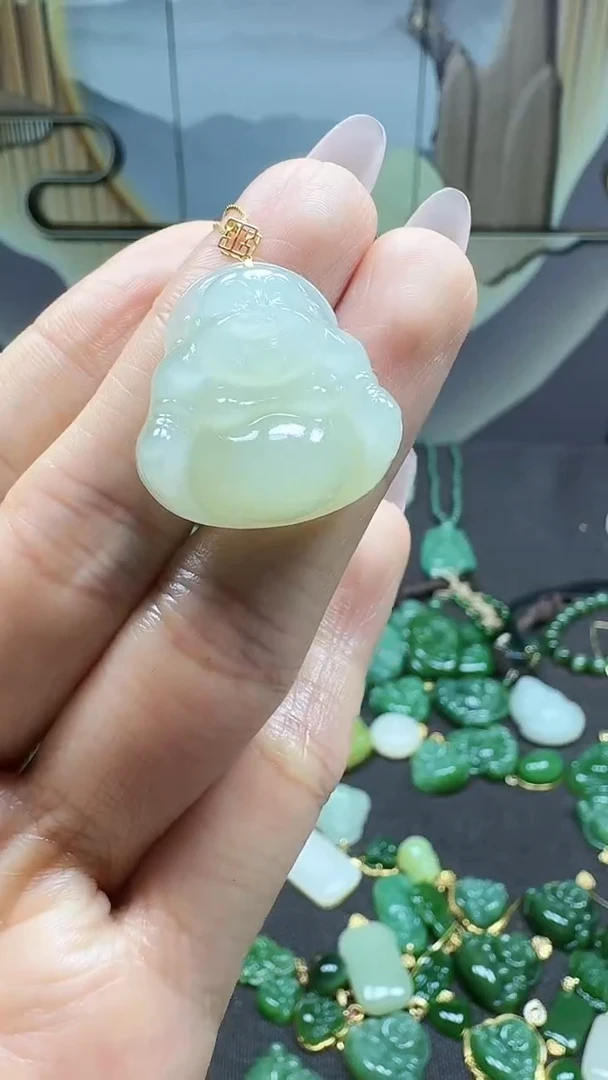 和田玉18K金镶嵌吊坠(不含链)1