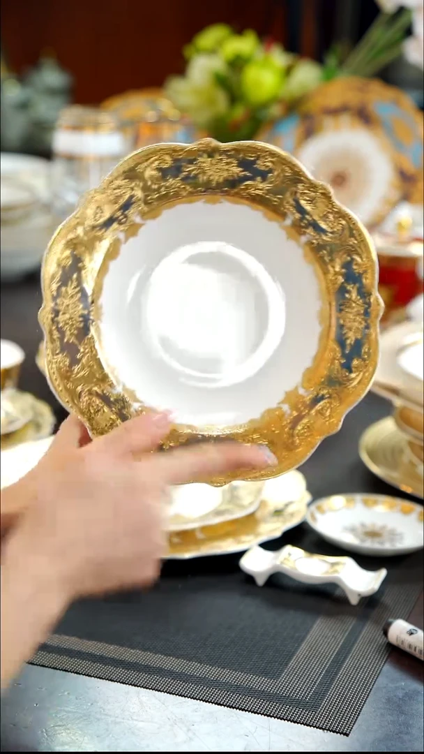 瓷片8.5英寸草帽盘1个