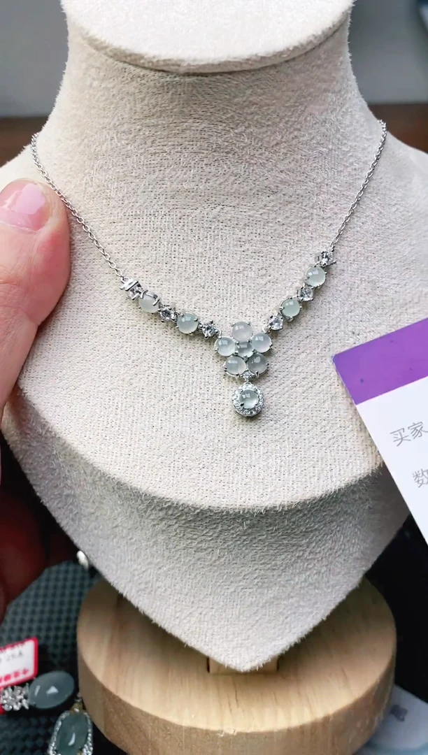 翡翠戒指银S925镶嵌111111