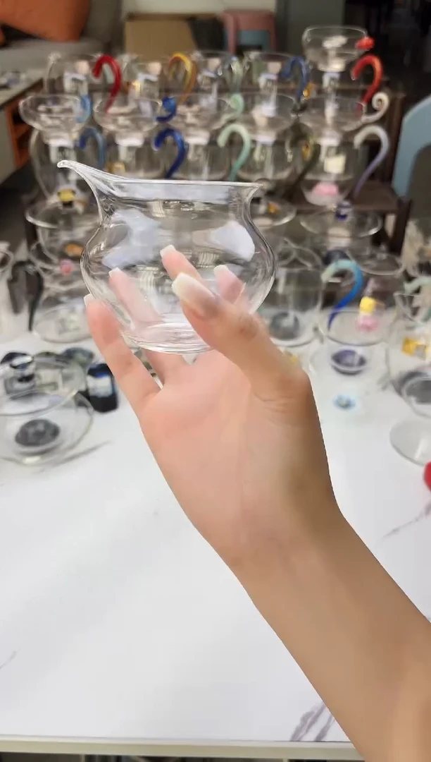 手工艺品玻璃禾器天逸普通盒