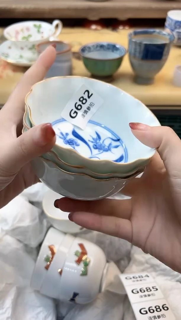 瓷片十**扣           682