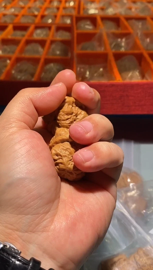 把件文玩核桃老郭-蛤蟆头/精修/打底