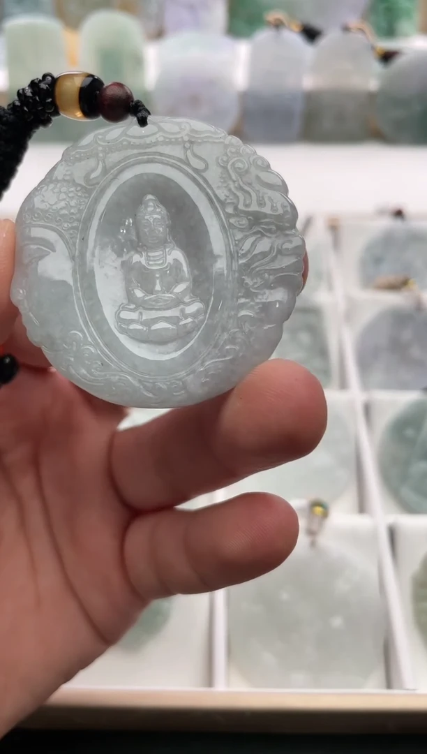 【闪购商品】翡翠颈饰未镶嵌..../3/7/ 97