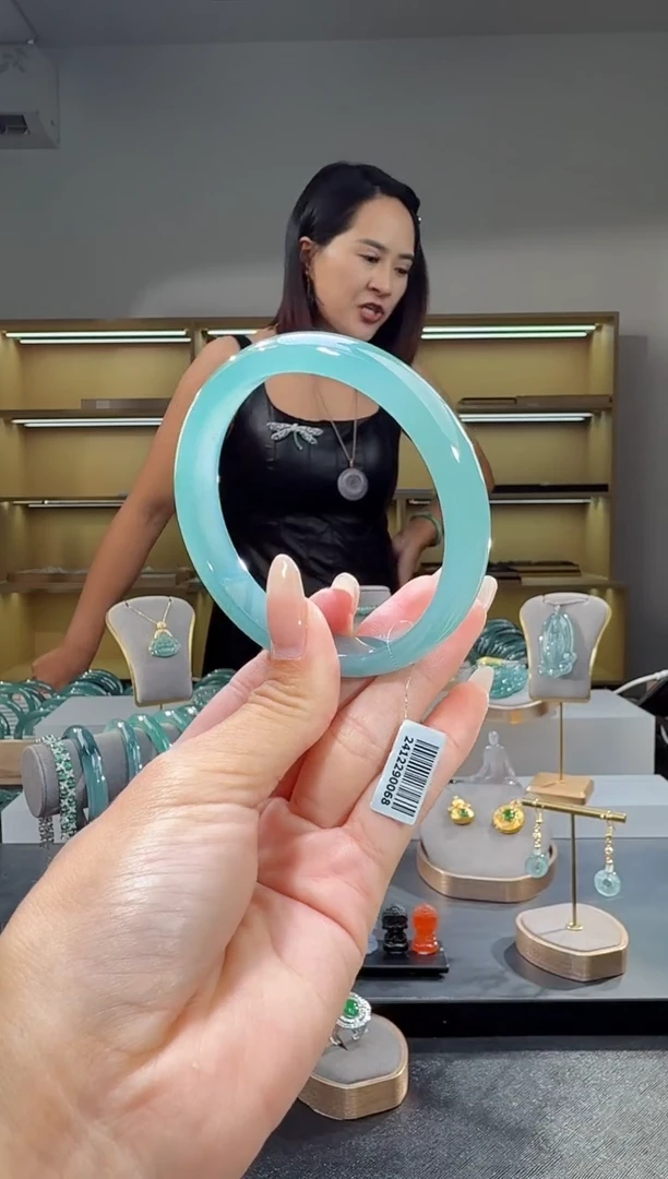 未镶嵌手镯翡翠62圈