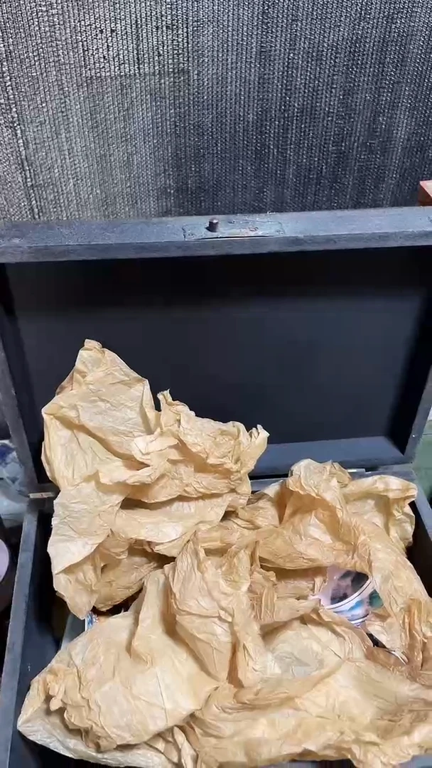 碗绿稀土龙纹碗11